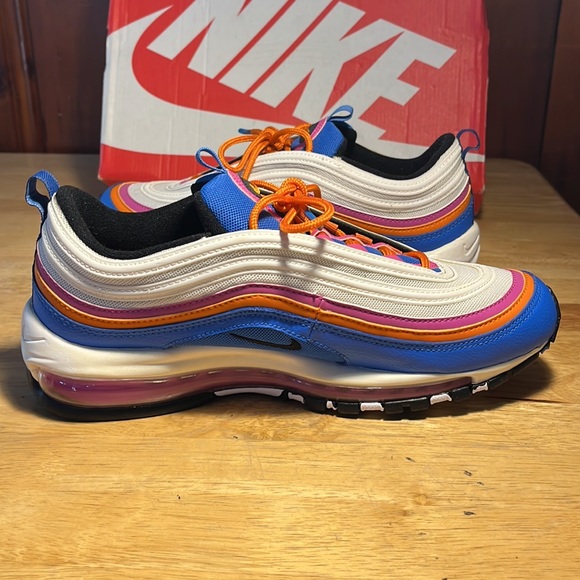 Air Max Nike Sneakers Size 8.5 - Picture 2 of 15